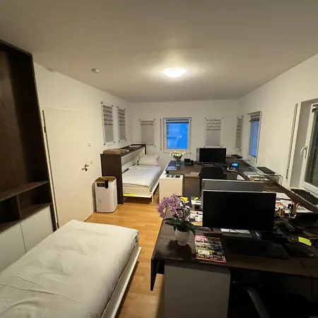 Doppelzimmer In Pensión *
